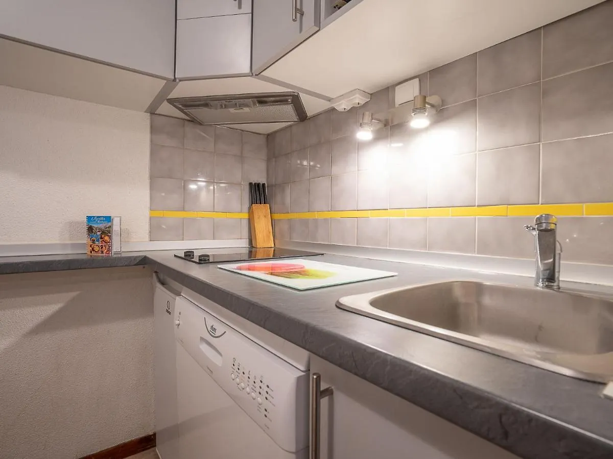 סן-מרטין-דה-בלוויל Apartment Balcons D'Olympie 305 - A By Interhome