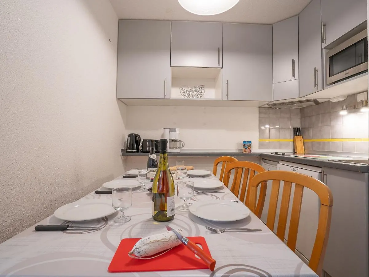 סן-מרטין-דה-בלוויל Apartment Balcons D'Olympie 305 - A By Interhome